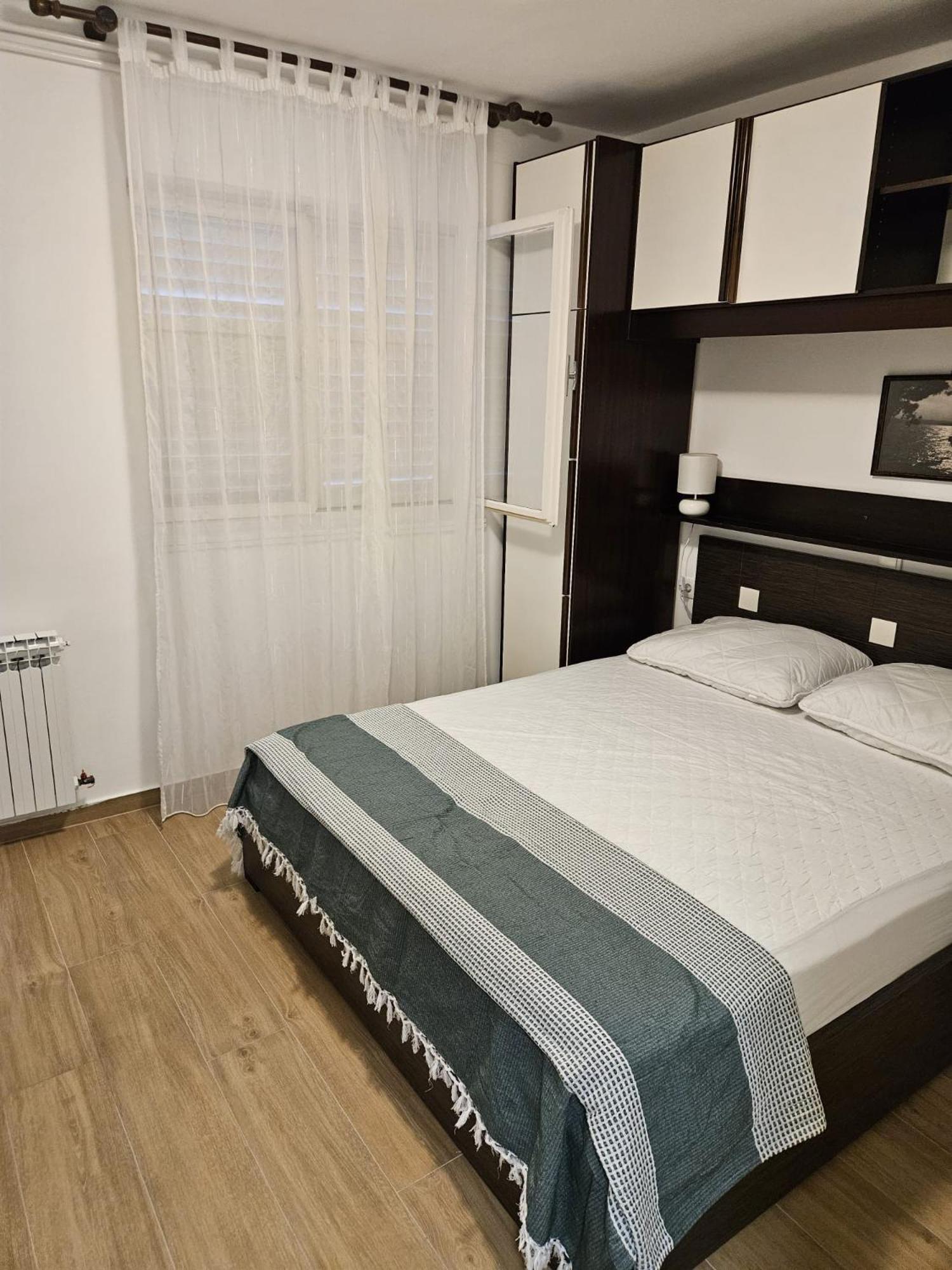 Apartman Nika & Karlo Makarska